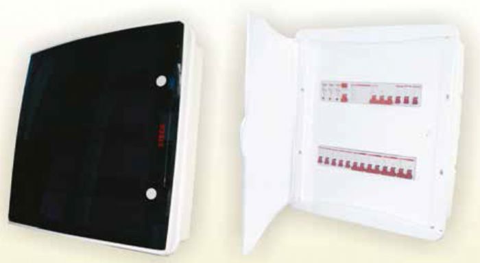 LINEA CUADROS Y CENTROS DE INTERRUPTORES DE EMPOTRAR DIAMOND BOX